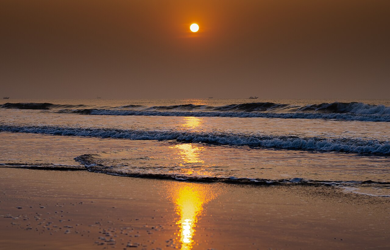 Sunrise over Puri Sea Beach